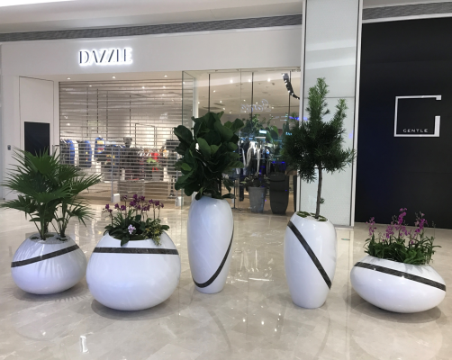 Flower pot
